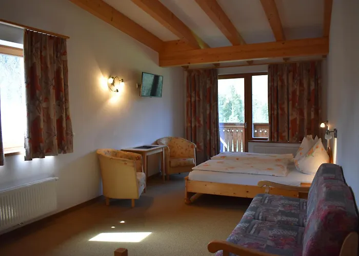 Romy\'S B&B